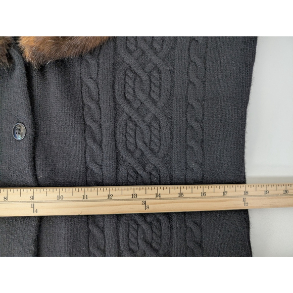Lauren Ralph Lauren Cable Knit Cardigan Sweater M Black Old Money Equestrian Fur - Picture 9 of 10